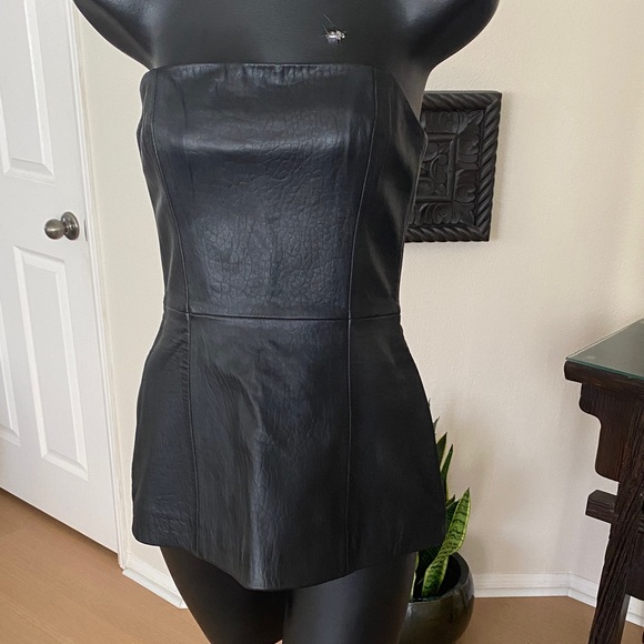 Jaggar Tops - Black 100 Percent Leather Strapless Women's Top
